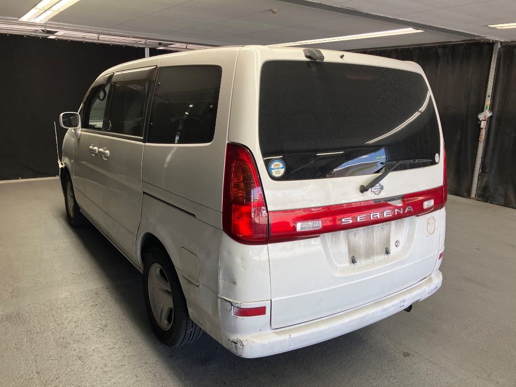 2001 Nissan Serena auction photo 2