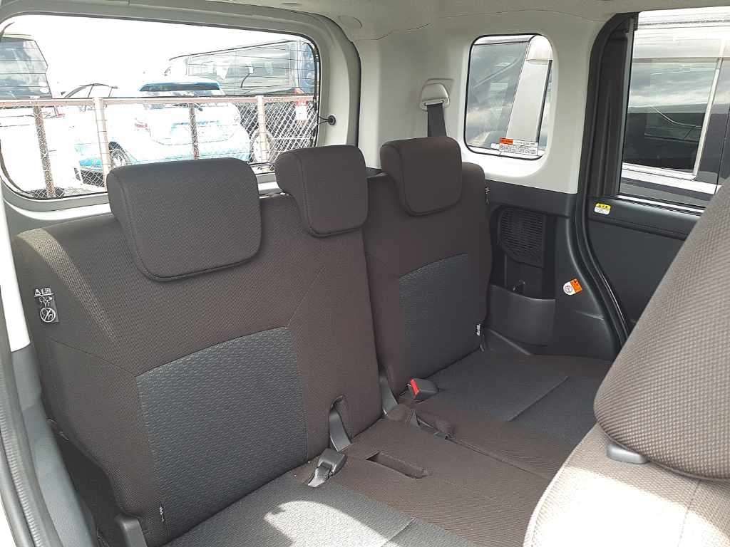 2021 Toyota Roomy G auction photo 11