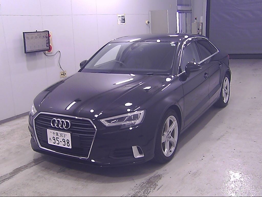 2019 Audi A3 30TFSI Sports auction photo 4