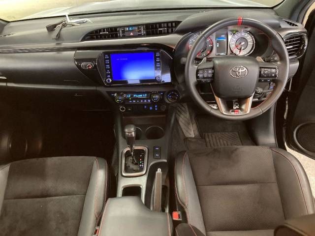2023 Toyota Hilux Z GRスポーツ auction photo 2