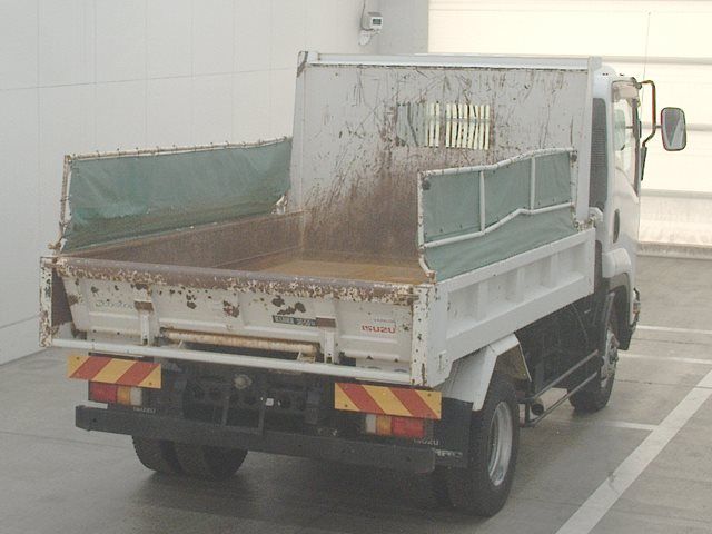 2017 Isuzu Forward dump auction photo 2