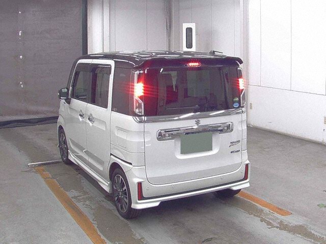 2020 Suzuki Spacia ハイブリッドXS auction photo 2