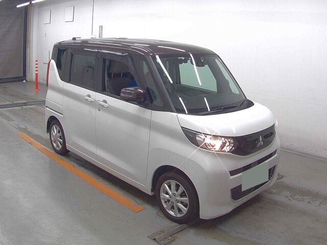 2021 Mitsubishi eK Space T 4WD Japan auction vehicle