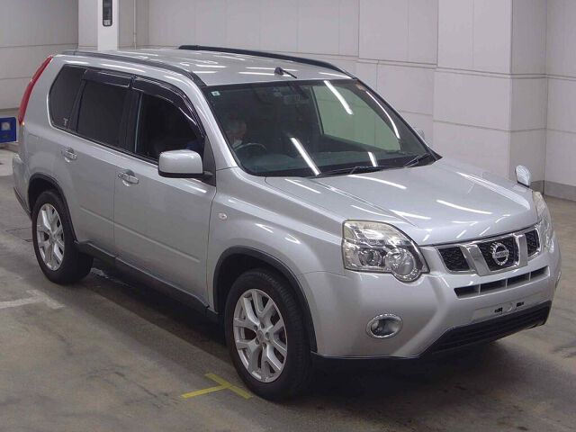 2013 Nissan X-Trail 20XTT 4WD Japan auction vehicle