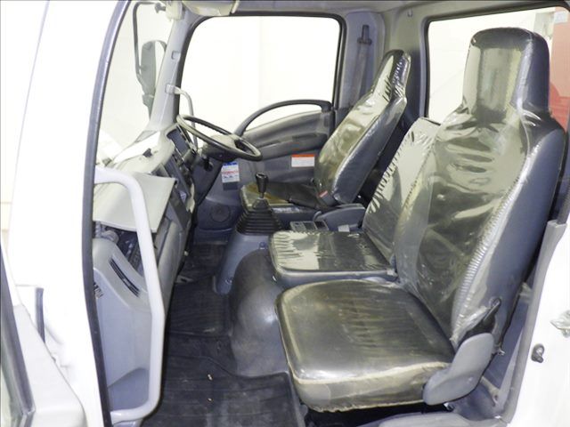 2014 Isuzu Forward クレーン付 auction photo 8