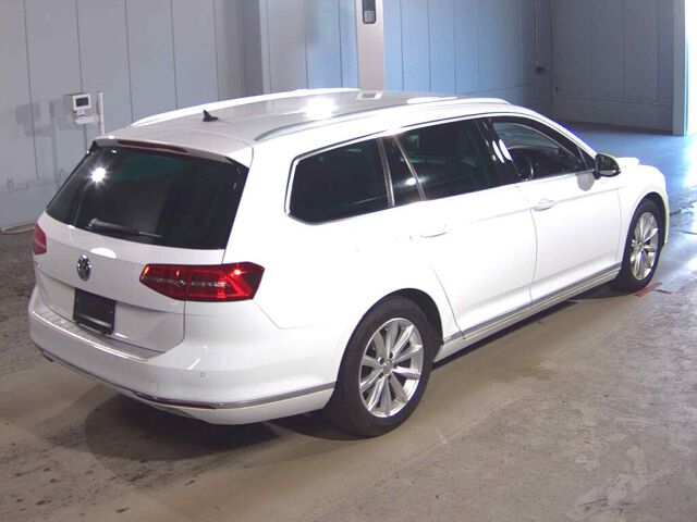 2018 Volkswagen パサートヴァリアント TDIエレガンスライン auction photo 5