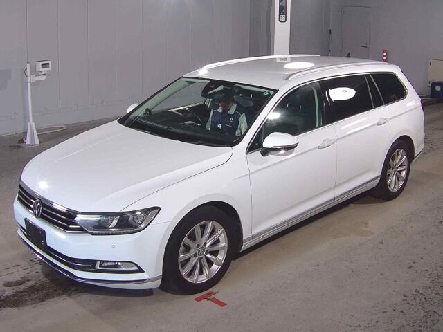 2018 Volkswagen パサートヴァリアント TDIエレガンスライン auction photo 4