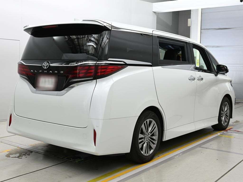 2023 Toyota Alphard Z auction photo 2