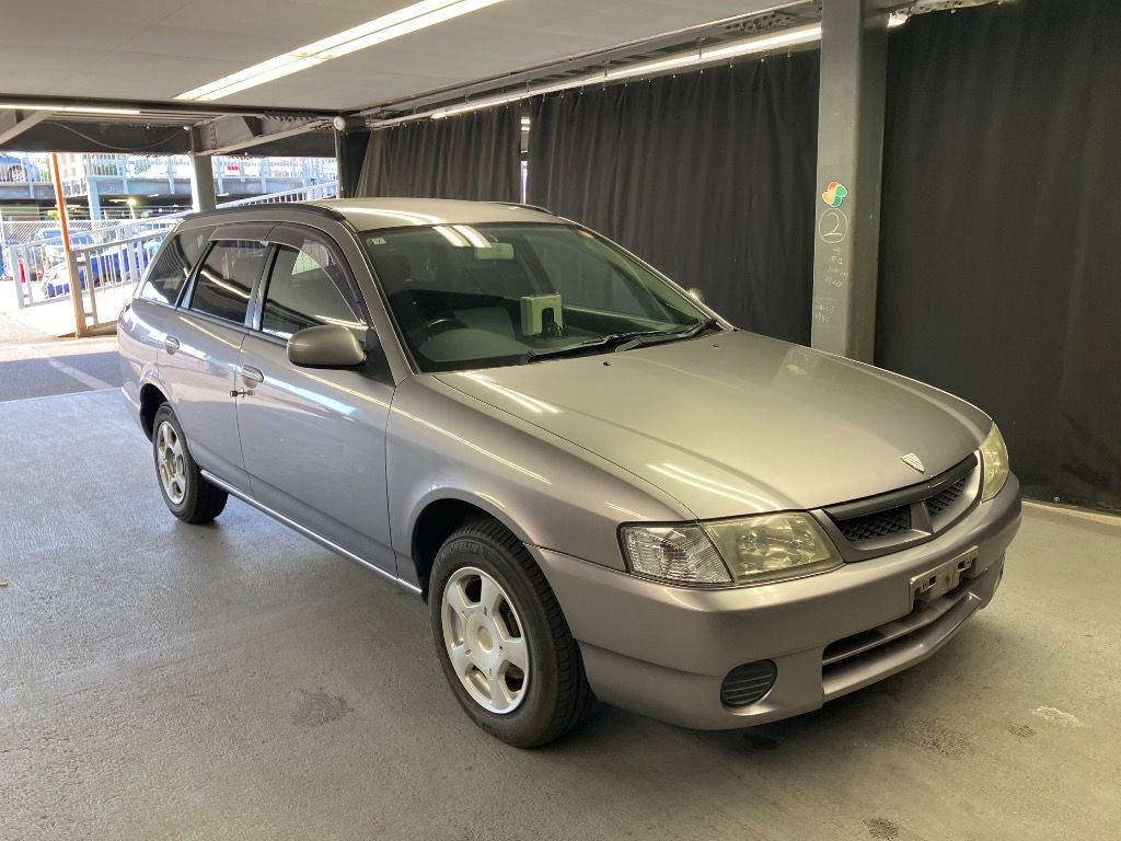 2001 Nissan ウイングロード X Japan auction vehicle