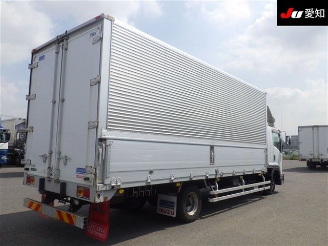 2017 Isuzu Aluminum wing 3t auction photo 2