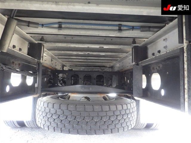 2017 Isuzu Aluminum wing 3t auction photo 10
