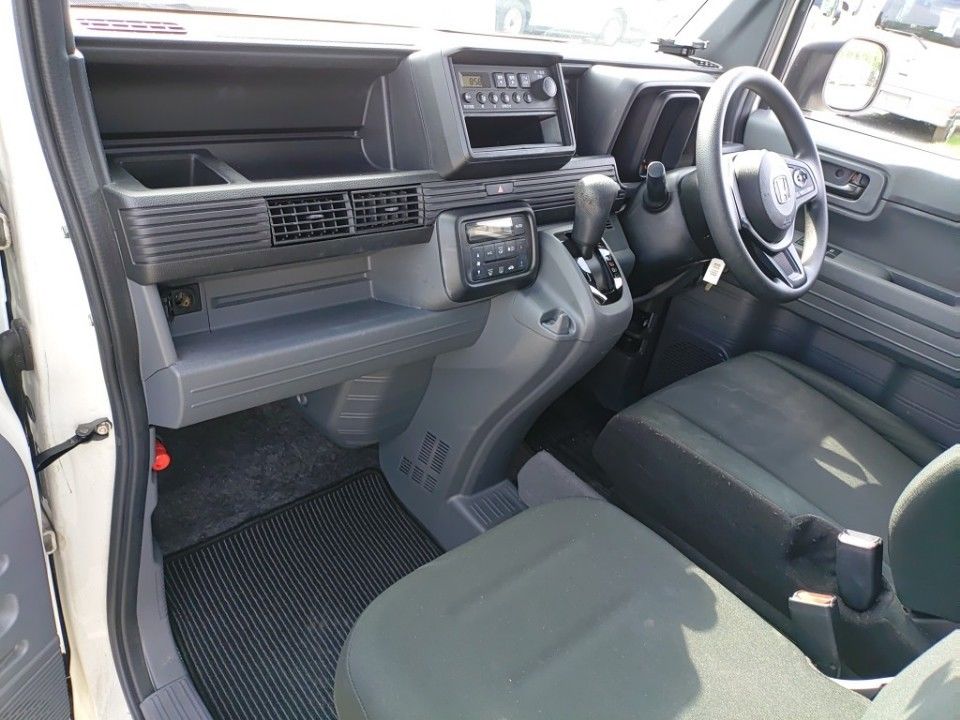 2019 Honda N-VAN auction photo 16