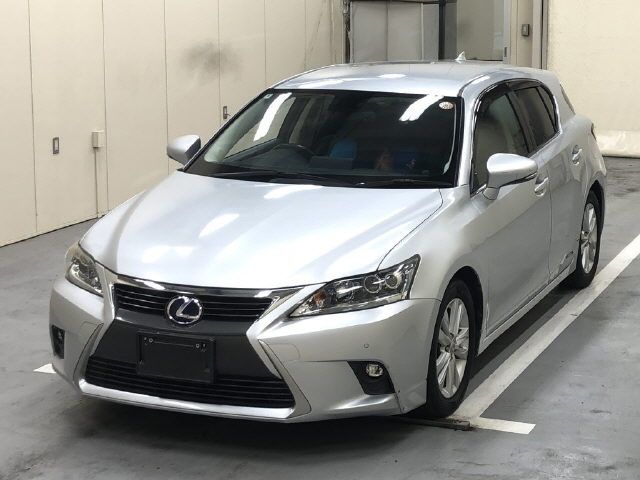 2014 Lexus CT CT200H バージョンC auction photo 3