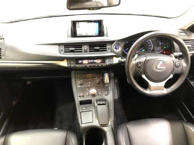 2014 Lexus CT CT200H バージョンC auction photo 5