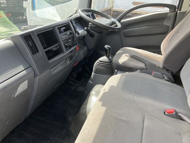 2013 Isuzu Elf Hira auction photo 5
