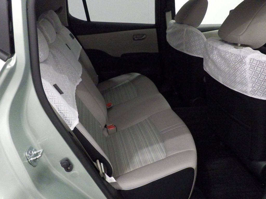 2017 Nissan Leaf X auction photo 7