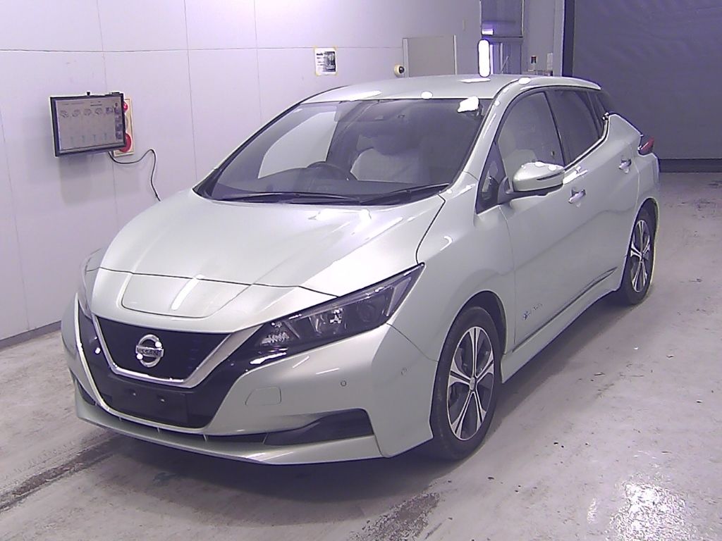 2017 Nissan Leaf X auction photo 4