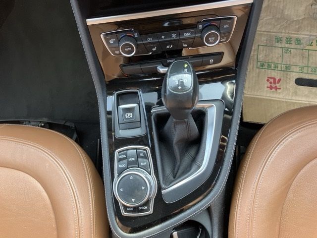 2016 BMW 2 Series 218D グランツアラー ラグジュアリ auction photo 5