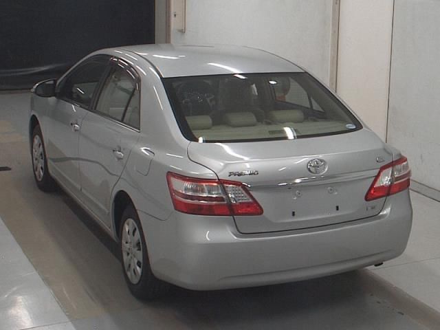 2015 Toyota Premio 1.8X Lパッケージ auction photo 2