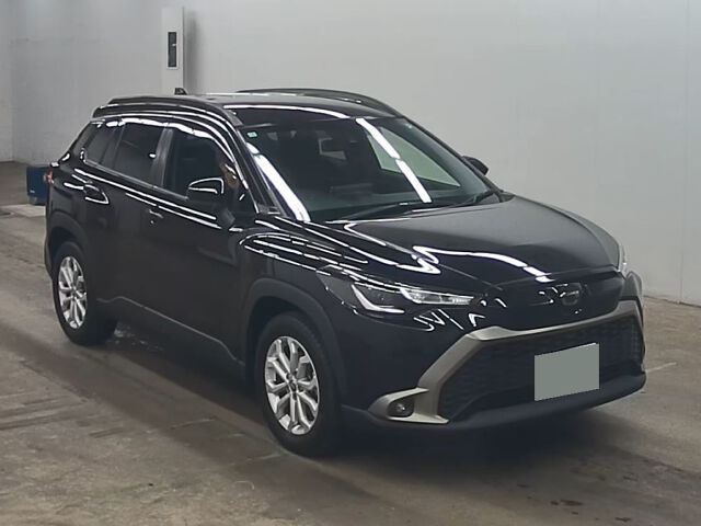 Japan Auction Vehicles 5 2022 Toyota Corolla Cross S auction photo