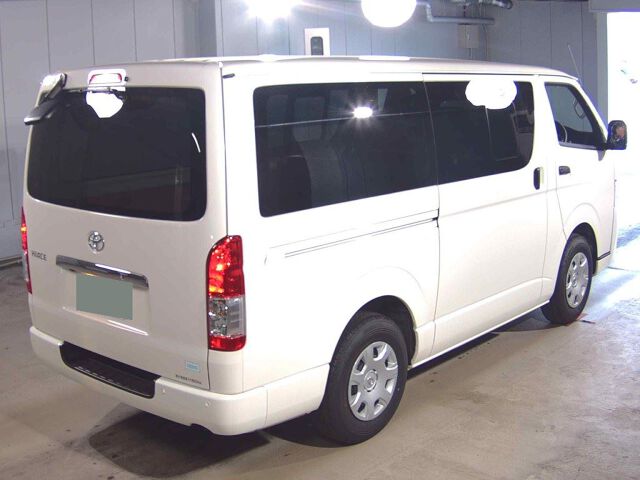 2026 Toyota Hiace Long DX GL Package auction photo 5