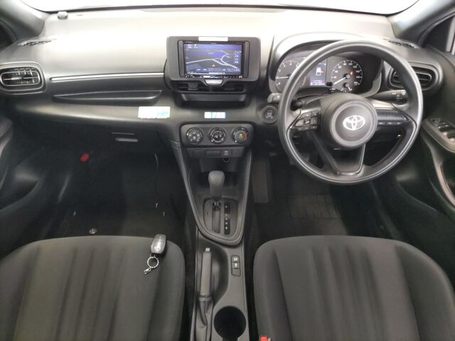 2024 Toyota Yaris X auction photo 3