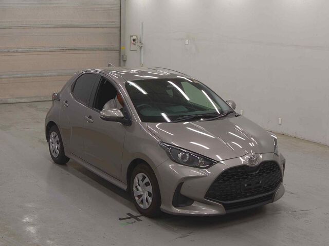 2024 Toyota Yaris X Japan auction vehicle