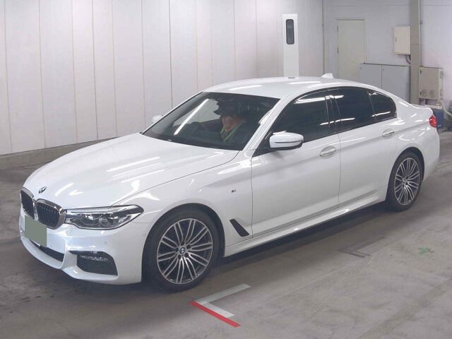 2017 BMW 5 Series 523D M Sport auction photo 4