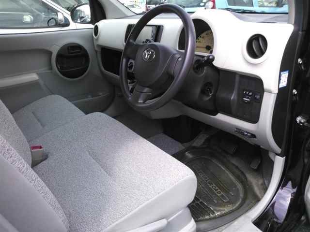 2011 Toyota Passo Xユルリ auction photo 3