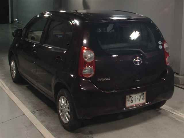 2011 Toyota Passo Xユルリ auction photo 2