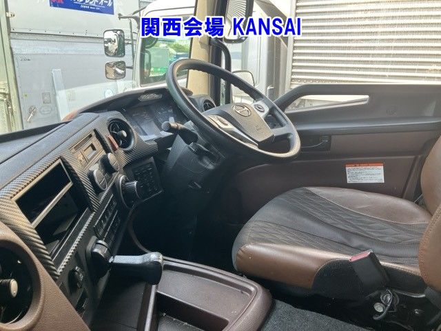 2019 Hino Profia ウイング auction photo 5