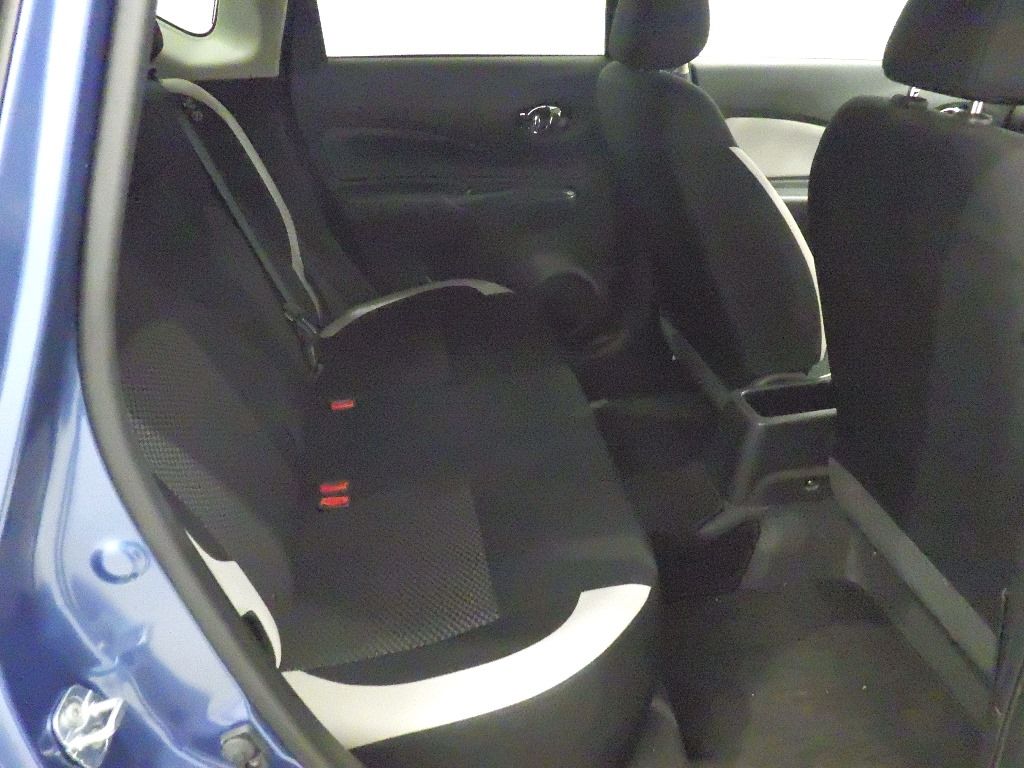 2017 Nissan ノート HB e-POWER X auction photo 7