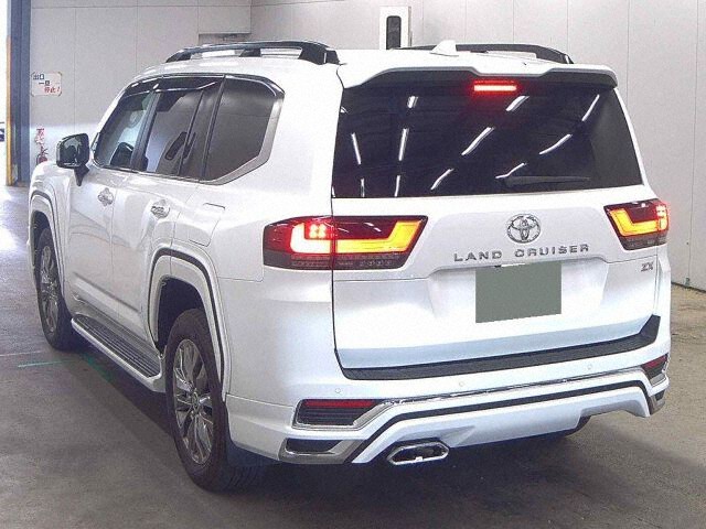2025 Toyota Land Cruiser ZX 4WD auction photo 2