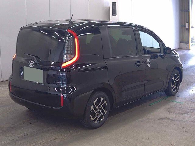 2026 Toyota Sienta ハイブリッドZ auction photo 5