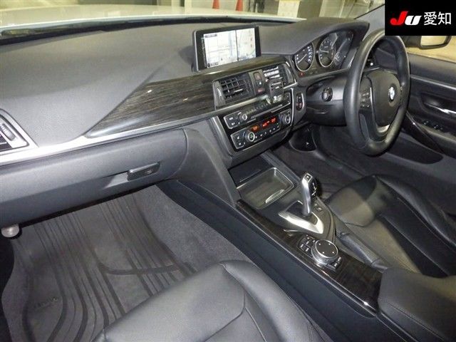 2015 BMW 4シリーズ Gクーペ 420i xDriveラグジュアリー auction photo 3