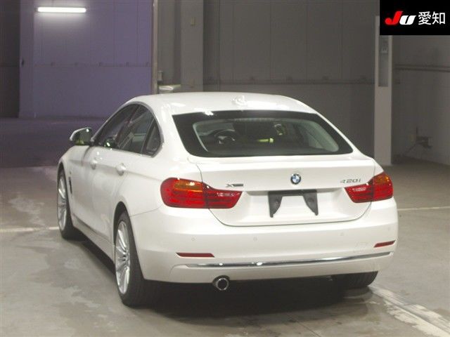 2015 BMW 4シリーズ Gクーペ 420i xDriveラグジュアリー auction photo 2