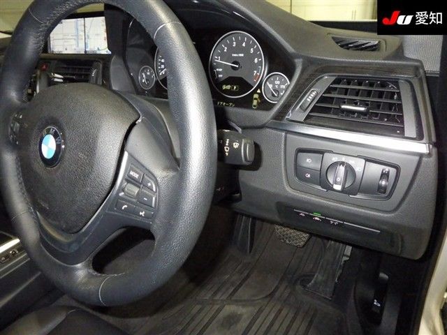 2015 BMW 4シリーズ Gクーペ 420i xDriveラグジュアリー auction photo 5