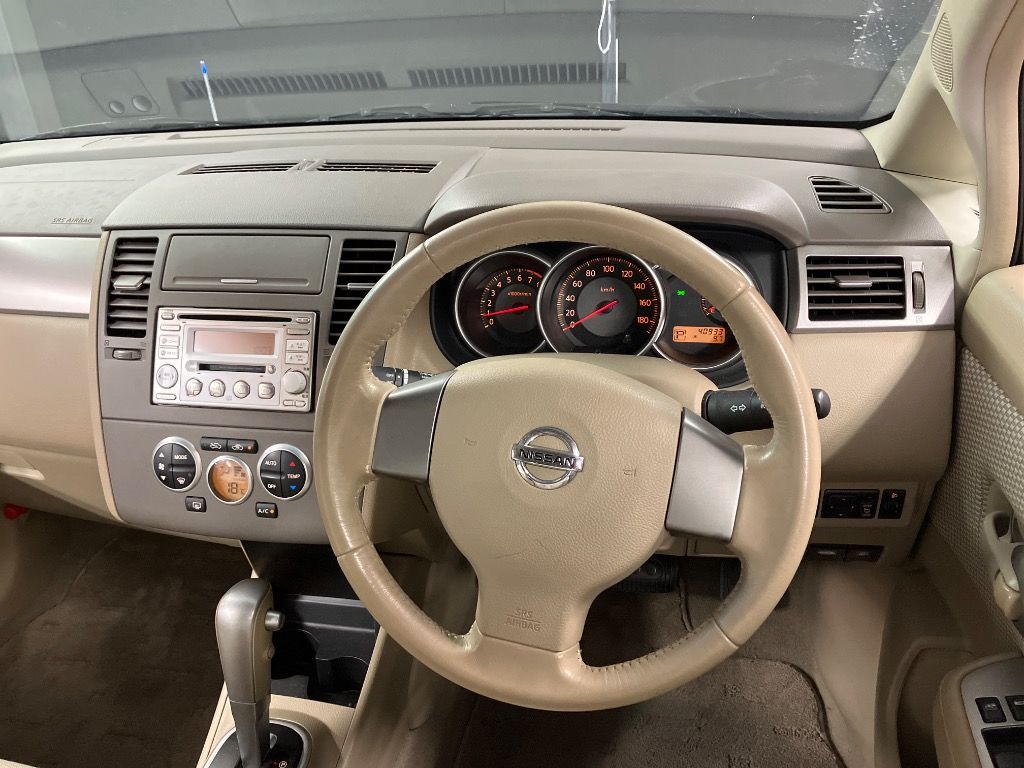 2008 Nissan ティーダ 15M auction photo 3