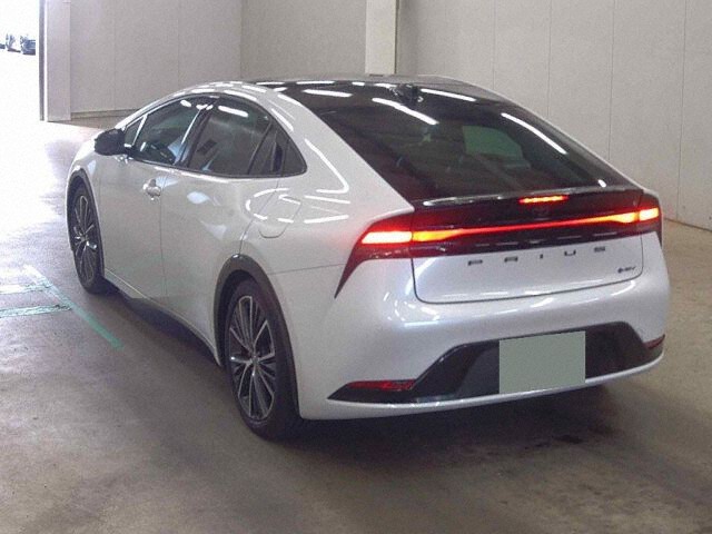 2024 Toyota Prius Z auction photo 2