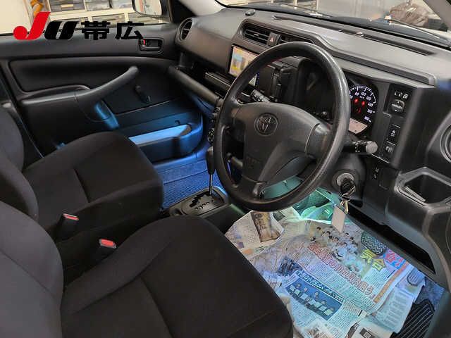 2017 Toyota Succeed 4WD UL auction photo 6