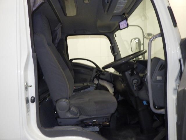 2012 Isuzu Forward ウィング auction photo 6