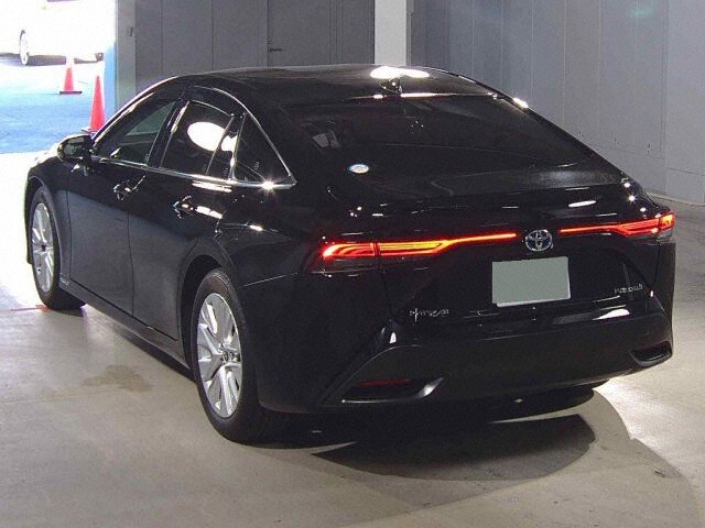 2022 Toyota MIRAI G auction photo 2