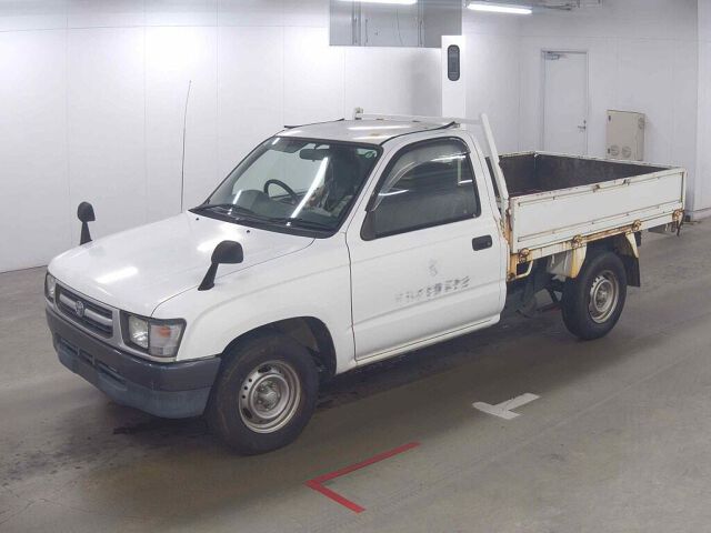 2002 Toyota Hilux auction photo 4