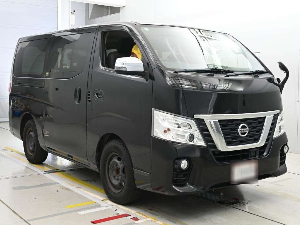 2017 Nissan NV350 Caravan ロングプレミアムGXターボ auction photo 5