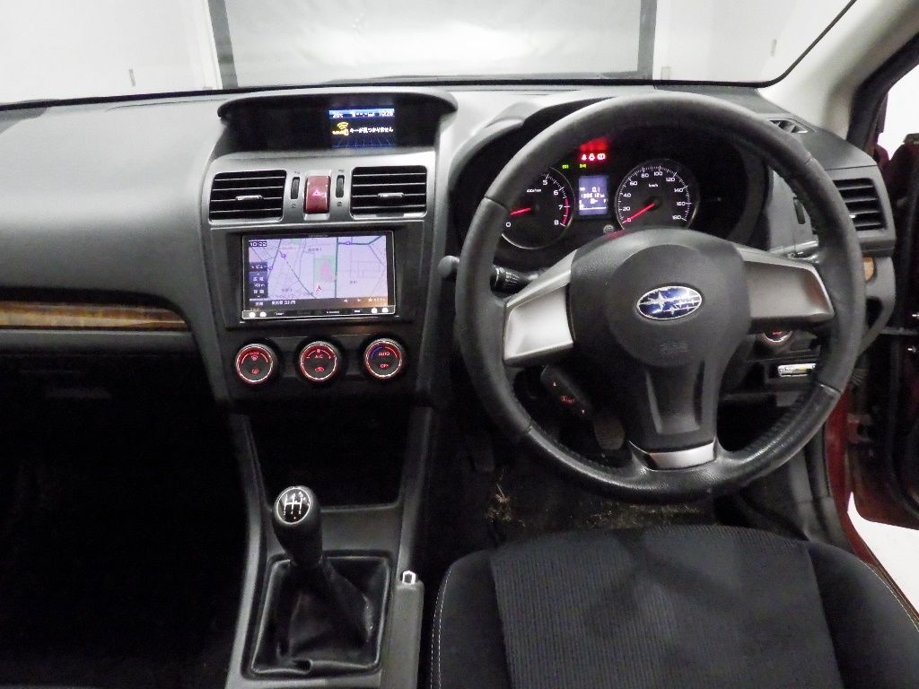 2013 Subaru インプレッサ スポーツ 4WD 1.6i-L auction photo 3