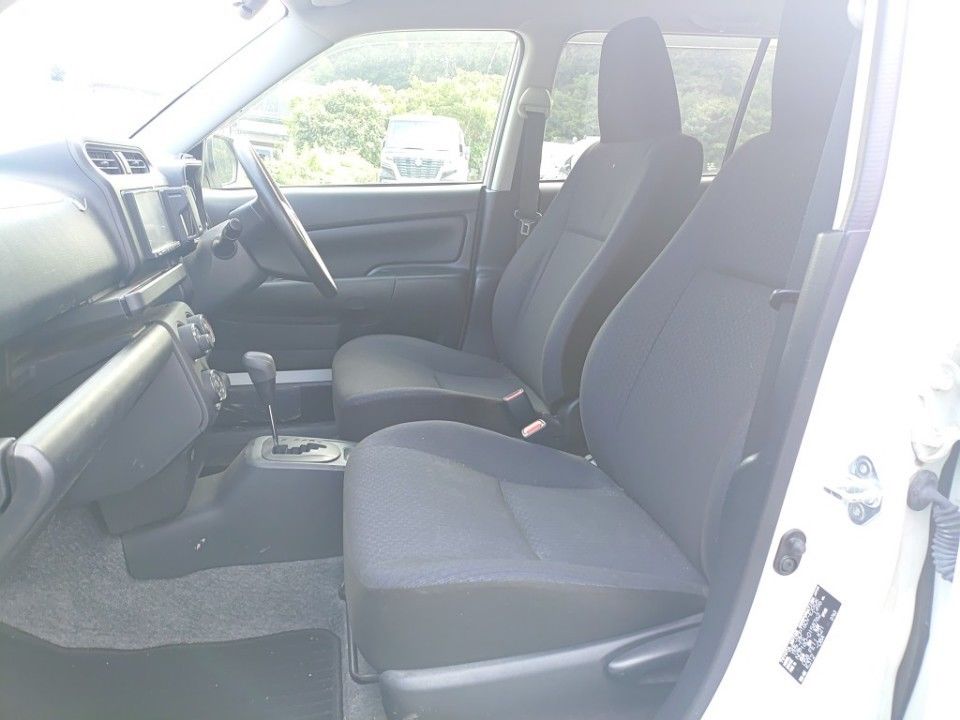 2021 Toyota Probox auction photo 16
