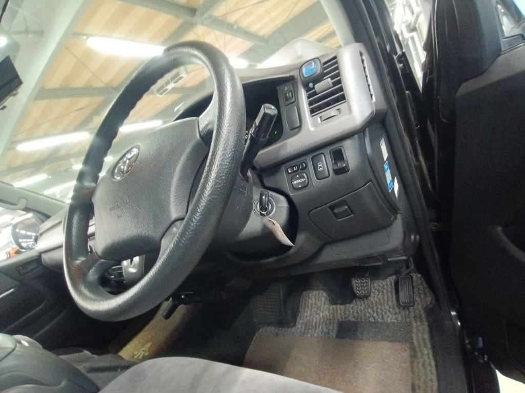 2009 Toyota Hiace GL 4WD auction photo 9
