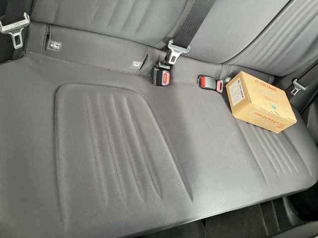 2023 Toyota Yaris ハイブリッドX auction photo 11