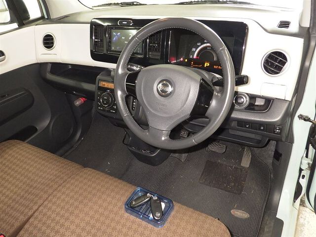 2013 Nissan モコ X FOUR 4WD auction photo 3