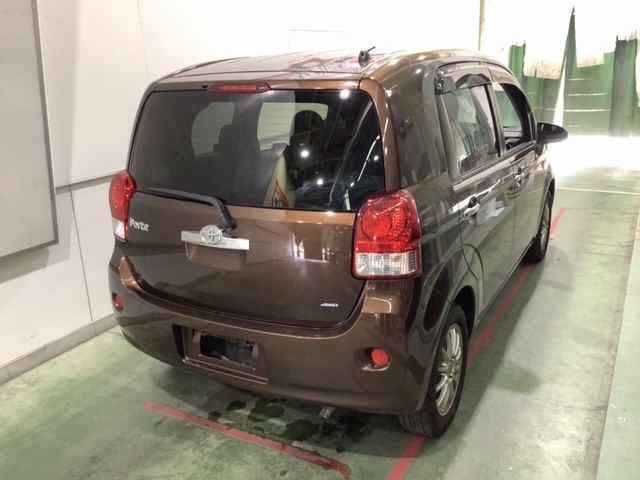 2013 Toyota Porte 4WD F auction photo 2